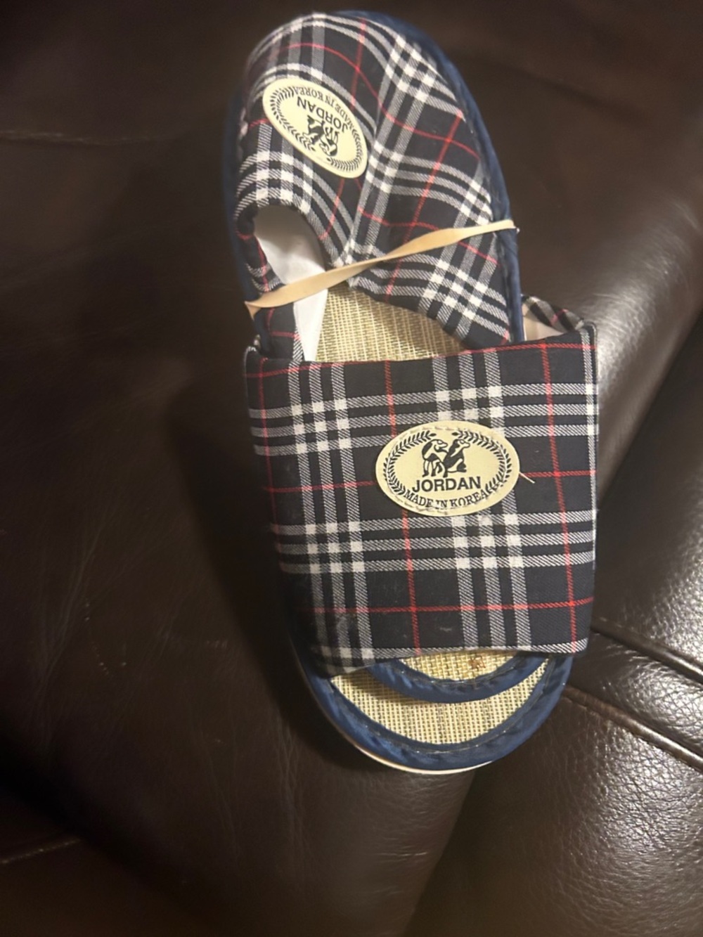 Jordan house slippers plaid new size 7-8